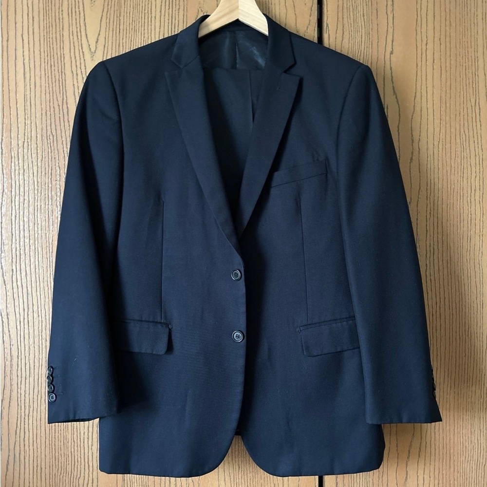 Dark Blue Suit 42R 36W30L